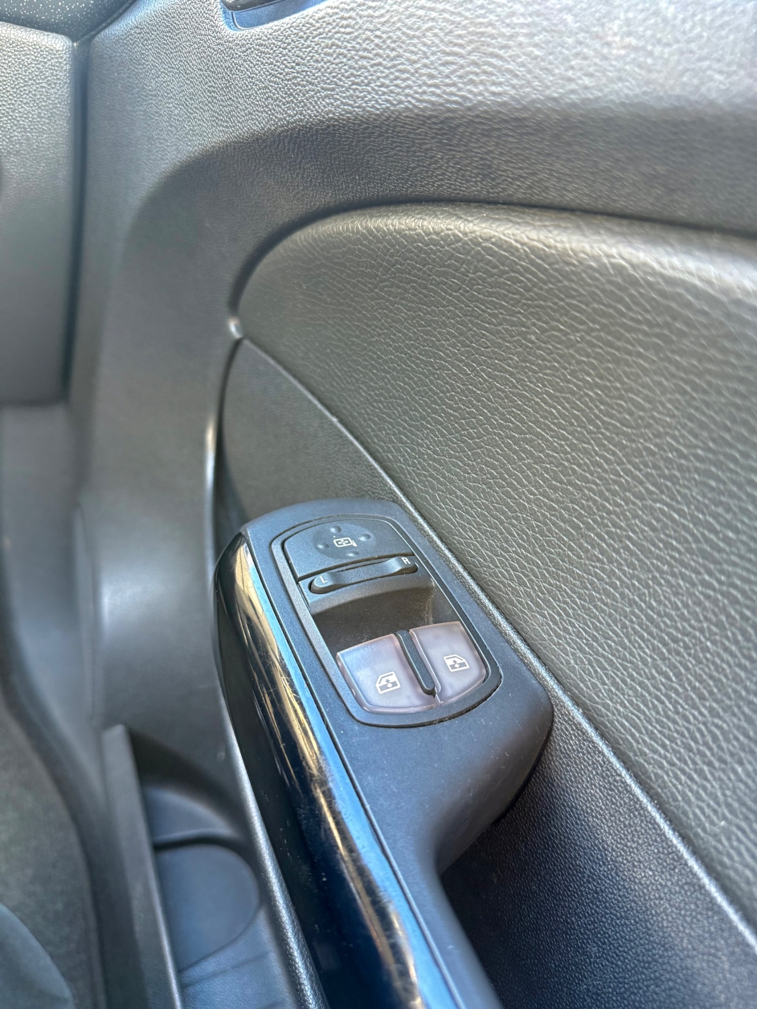 Used Vauxhall Corsa 2006 for sale - 77881184: Photo 12