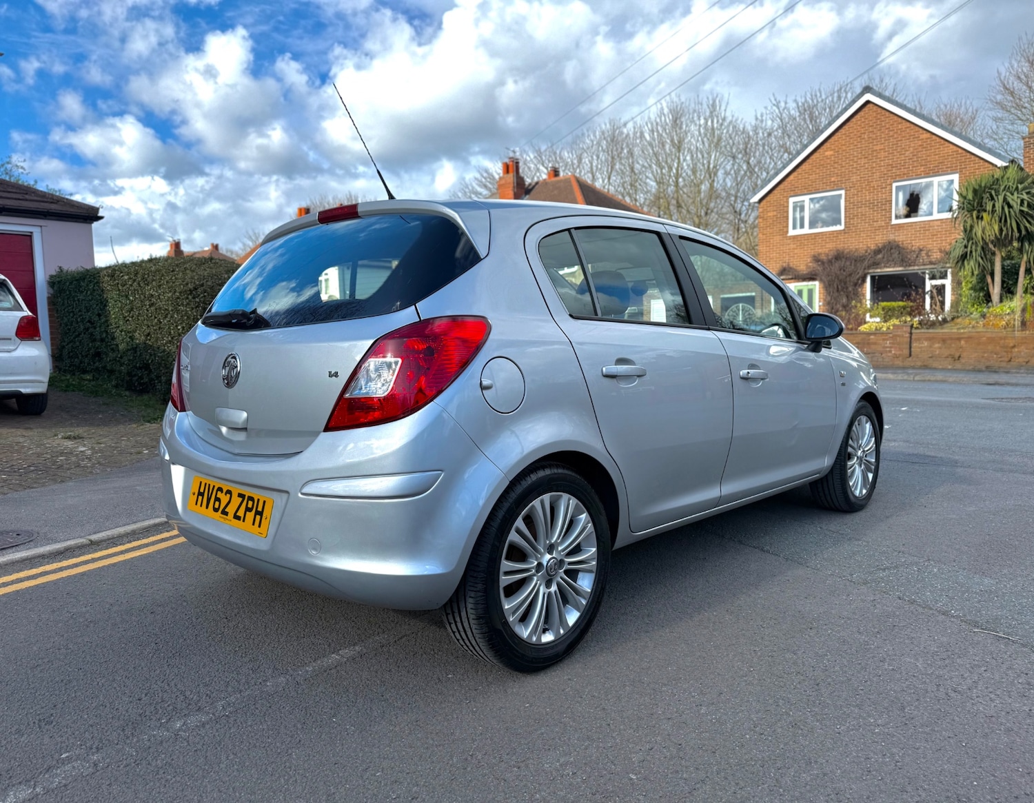 Used Vauxhall Corsa 2013 for sale - 77921573: Photo 4