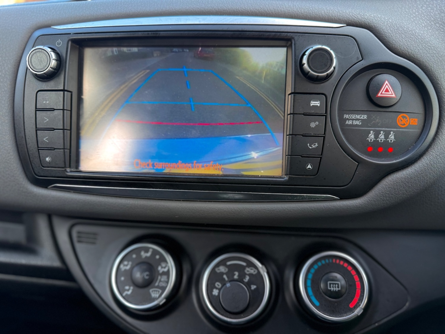 Used Toyota Yaris 2015 for sale - 78018680: Photo 11