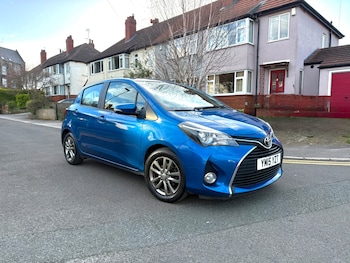 Used Toyota Yaris 2015 for sale - 78018680: Photo