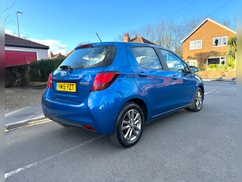 Used Toyota Yaris 2015 for sale - 78018680: Photo