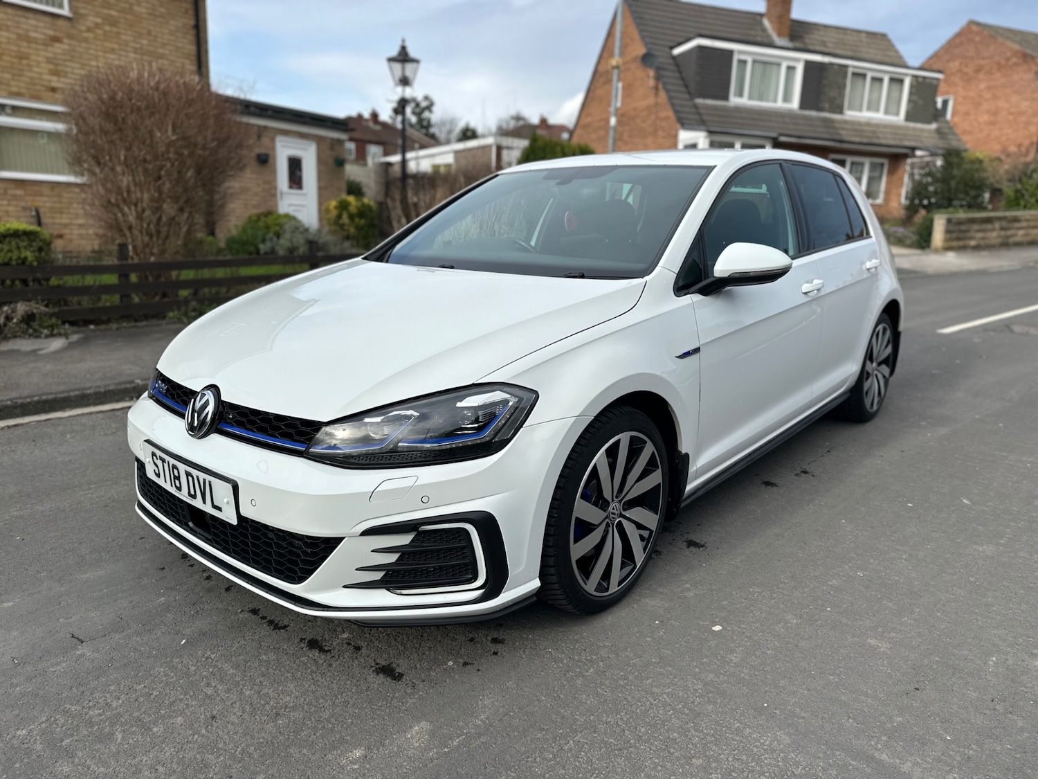 Used Volkswagen Golf 2018 for sale - 77675410: Photo 3