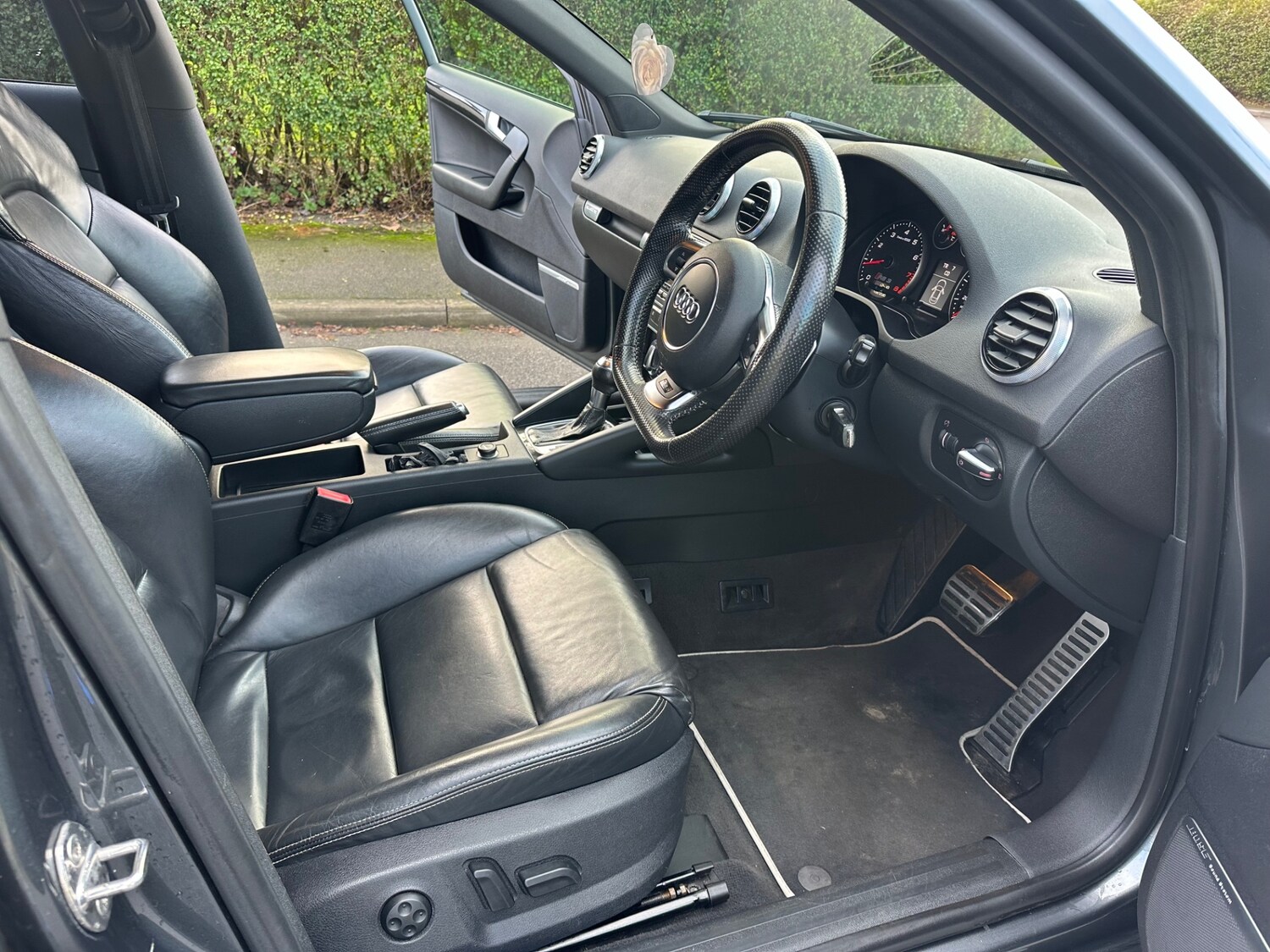 Used Audi RS3 2012 for sale - 77548645: Photo 10