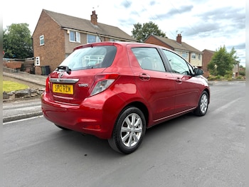 Used Toyota Yaris 2012 for sale - 79120151: Photo