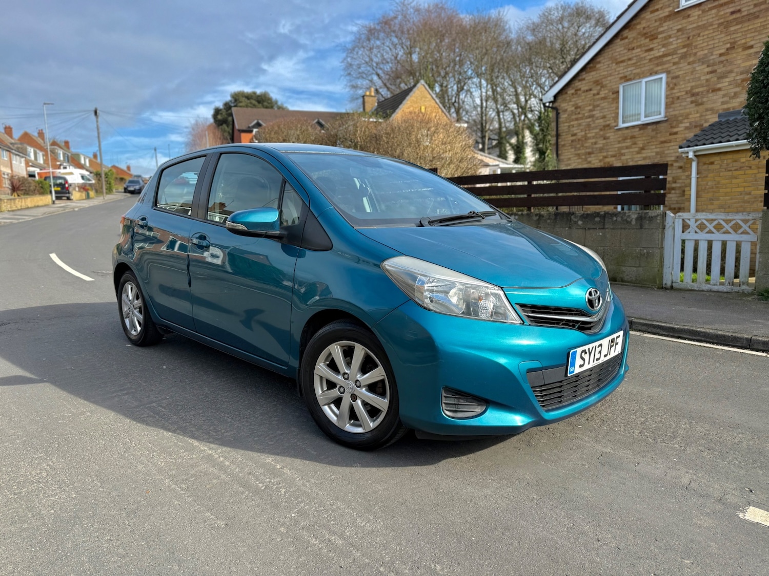 Used Toyota Yaris 2013 for sale - 77665294: Photo 1