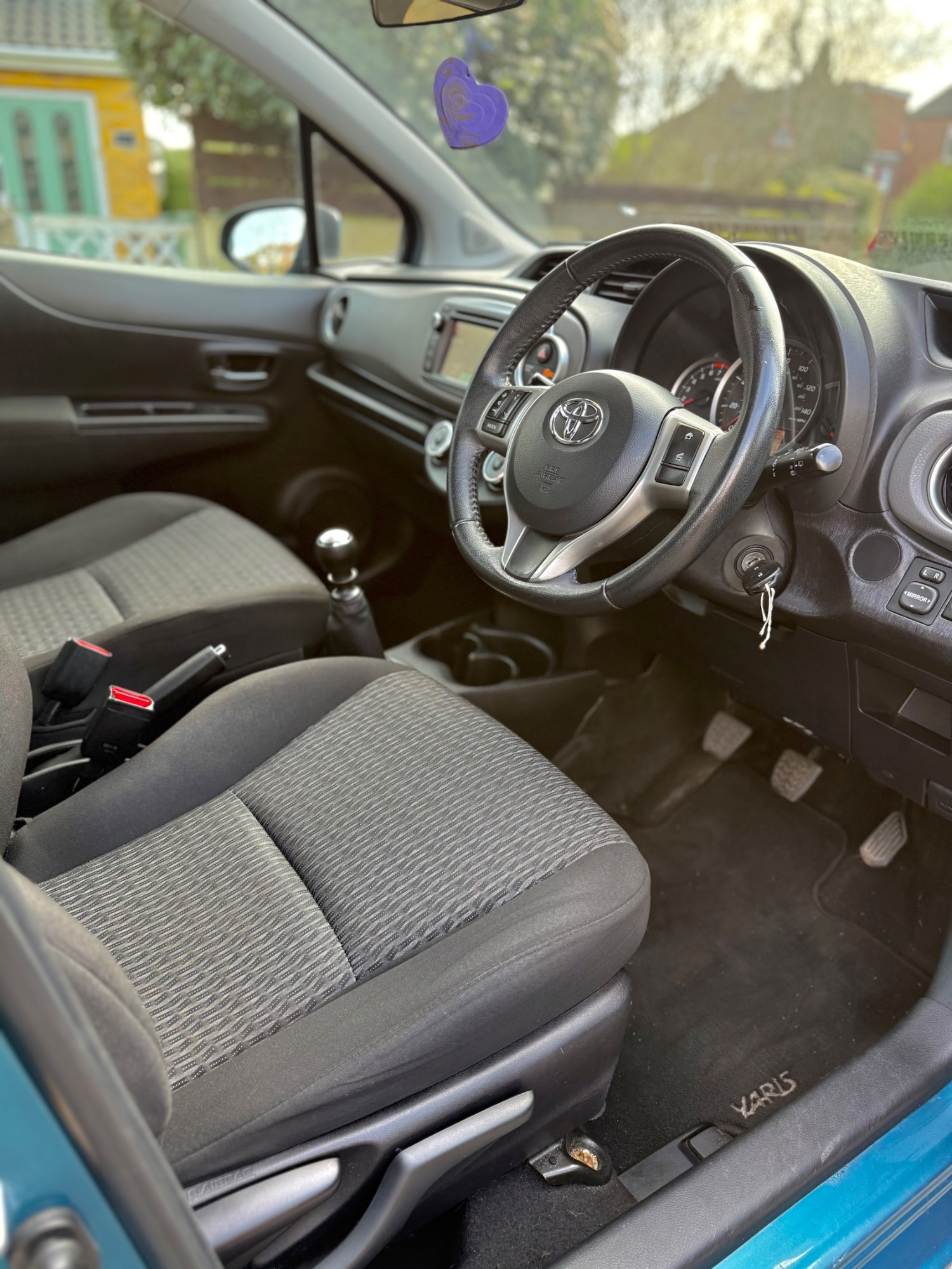 Used Toyota Yaris 2013 for sale - 77665294: Photo 8