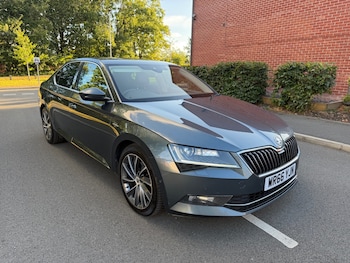 Used Skoda Superb 2016 for sale - 79583924: Photo