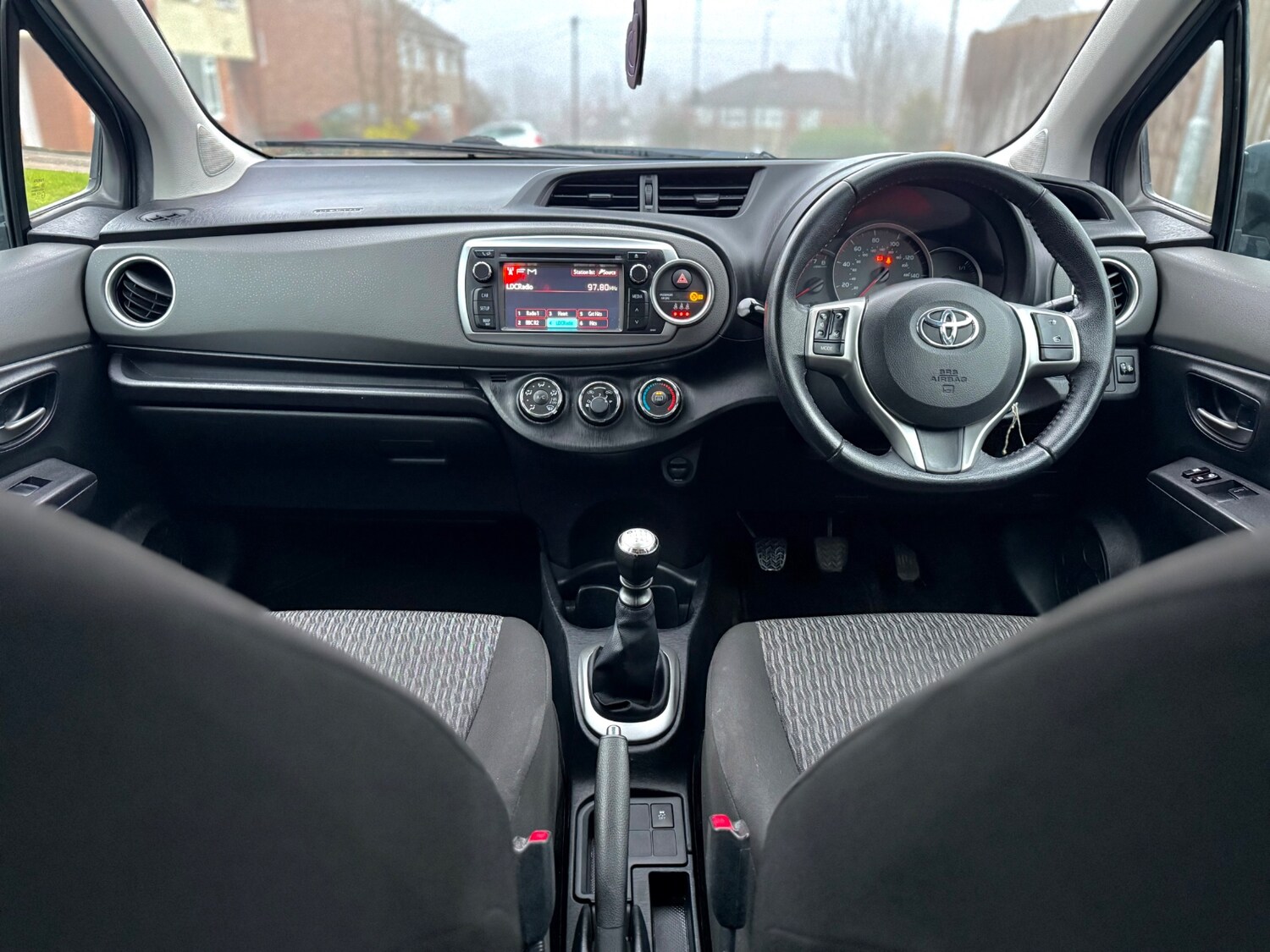 Used Toyota Yaris 2013 for sale - 77506129: Photo 10