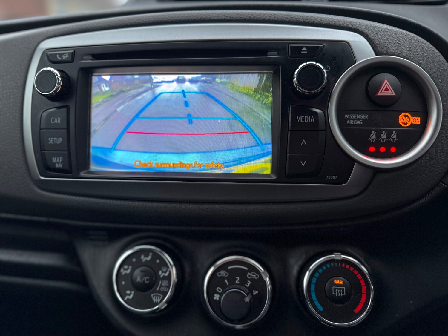 Used Toyota Yaris 2013 for sale - 77506129: Photo 11