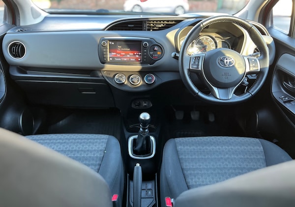 Used Toyota Yaris 2016 for sale - 76186573: Photo 10