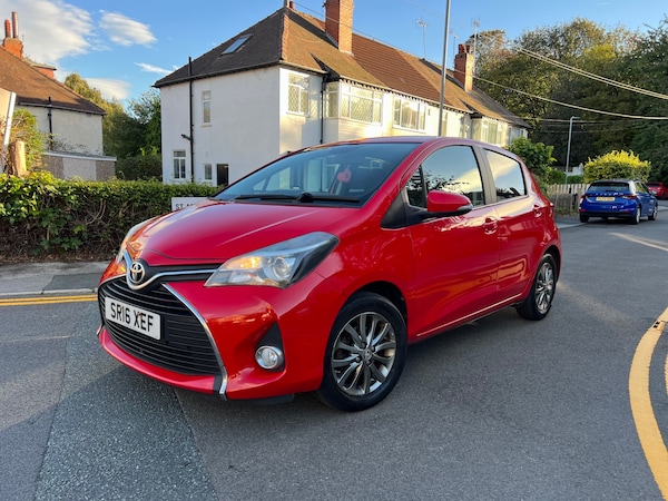 Used Toyota Yaris 2016 for sale - 76186573: Photo 2