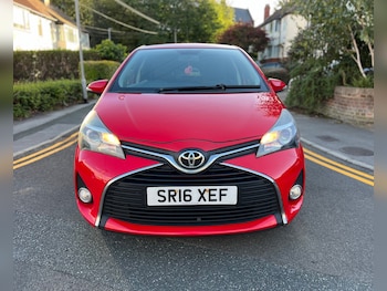 Used Toyota Yaris 2016 for sale - 76186573: Photo