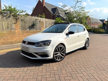 Used Volkswagen Polo 2015 for sale - 78722925: Photo