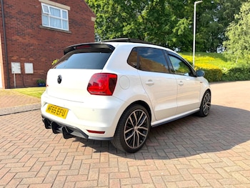 Used Volkswagen Polo 2015 for sale - 78722925: Photo
