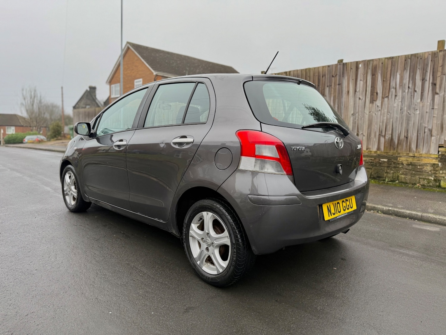 Used Toyota Yaris 2010 for sale - 77438596: Photo 5