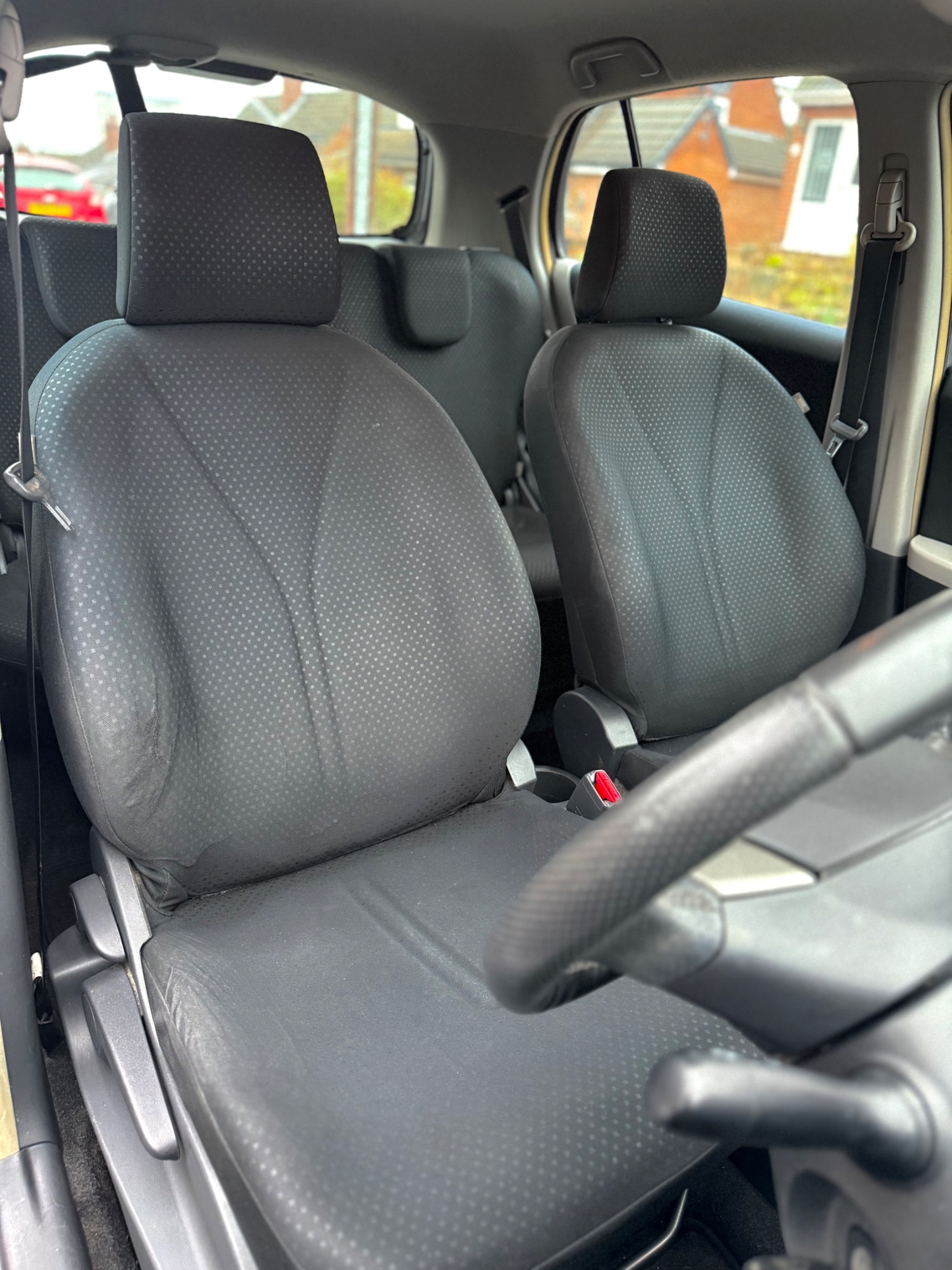 Used Toyota Yaris 2010 for sale - 77438596: Photo 9