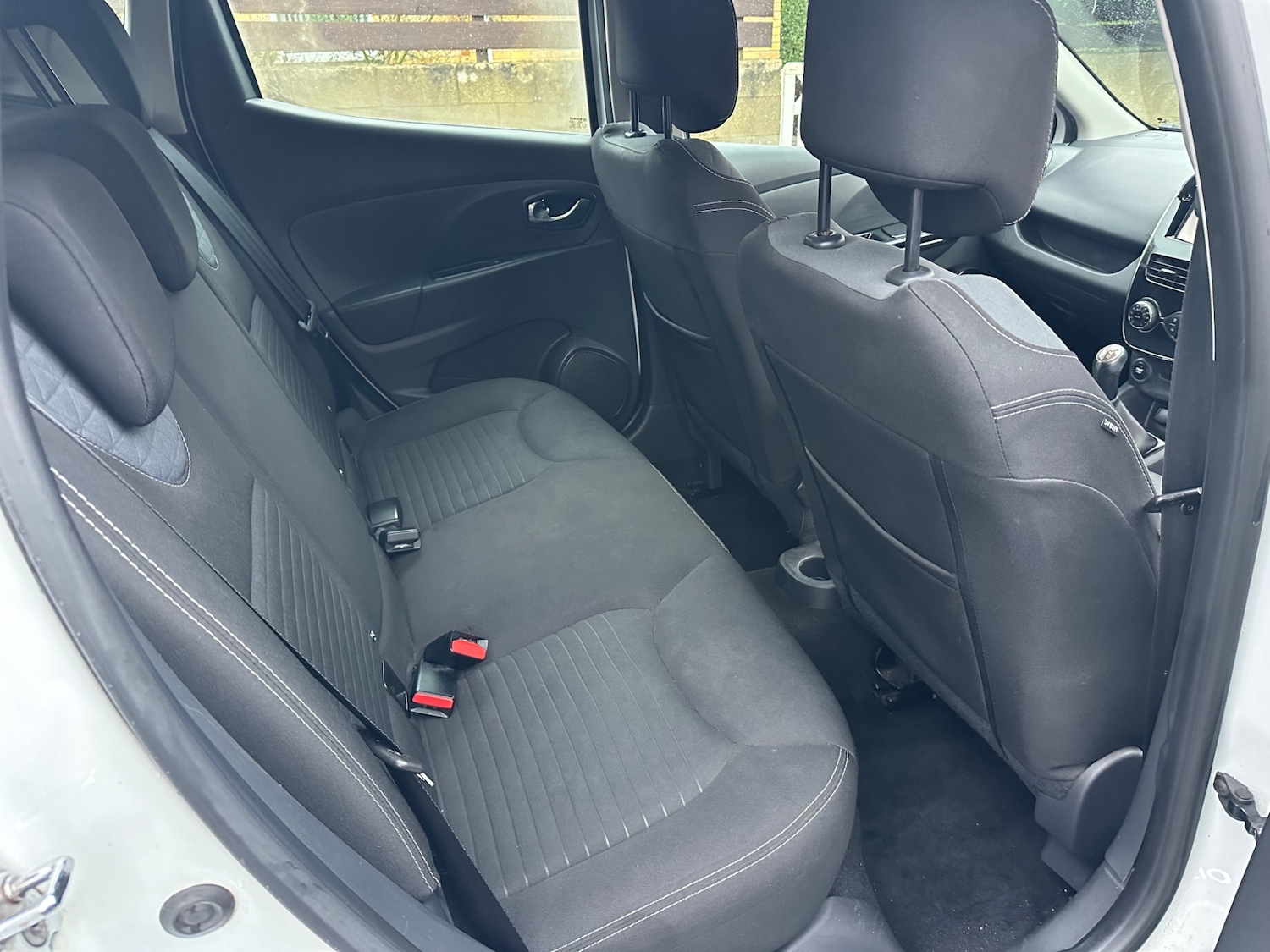 Used Renault Clio 2015 for sale - 77548617: Photo 10