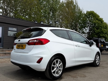 Used Ford Fiesta 2018 for sale - 78708778: Photo