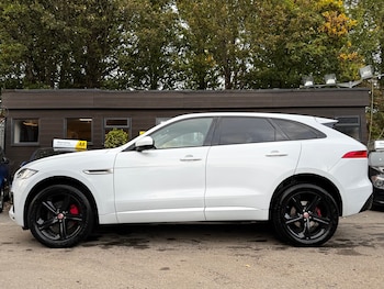 Used Jaguar F-Pace 2016 for sale - 76520984: Photo