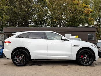 Used Jaguar F-Pace 2016 for sale - 76520984: Photo