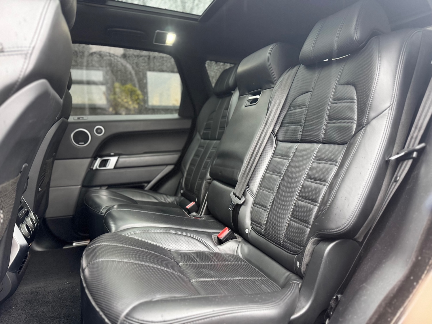 Used Land Rover Range Rover Sport 2016 for sale - 77140544: Photo 11