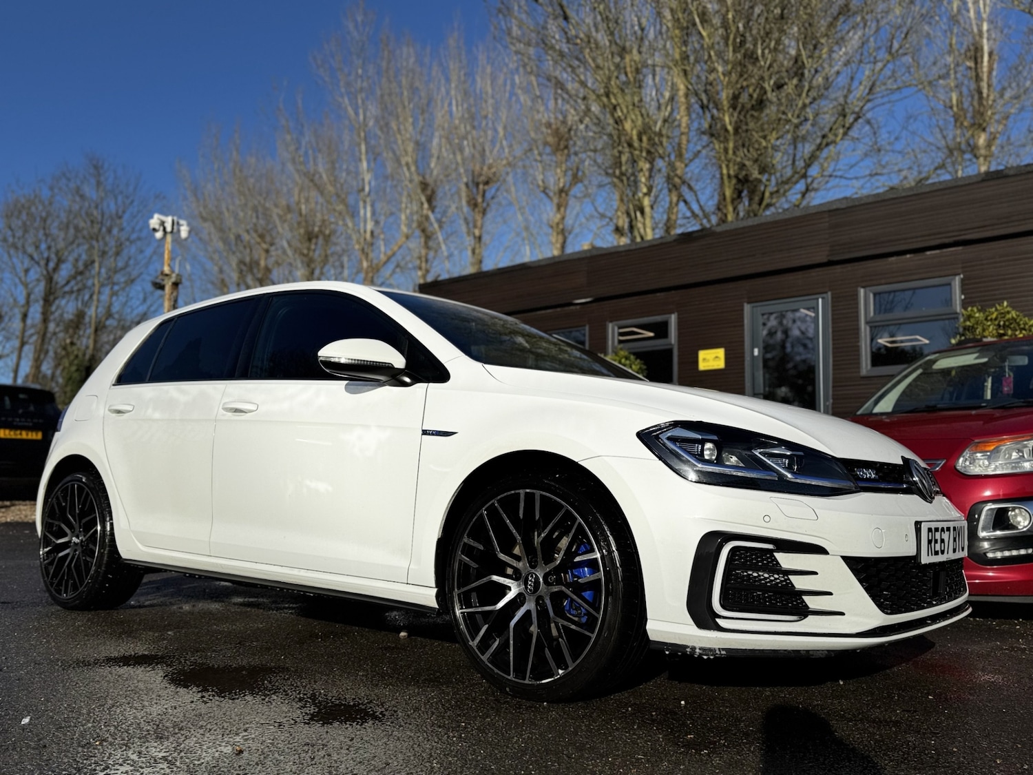 Used Volkswagen Golf 2017 for sale - 77591337: Photo 2