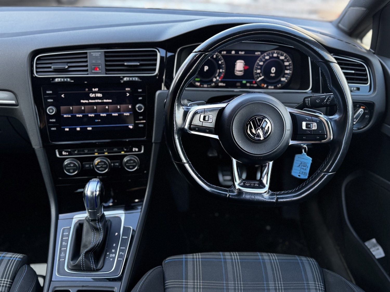 Used Volkswagen Golf 2017 for sale - 77591337: Photo 9