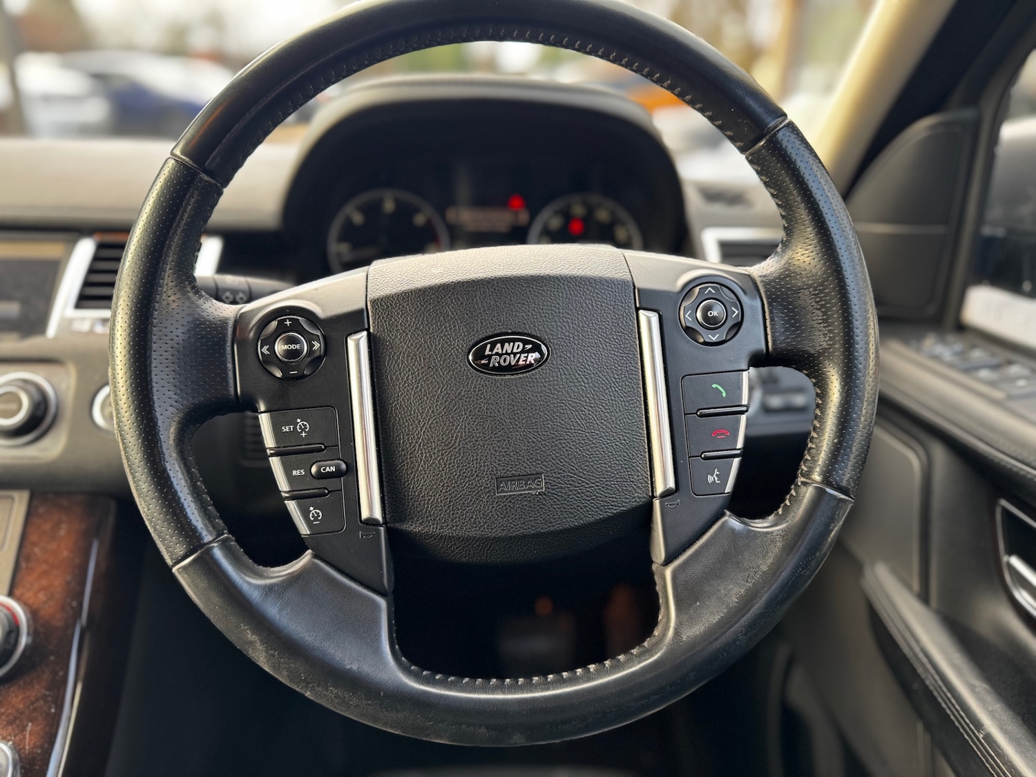 Used Land Rover Range Rover Sport 2010 for sale - 76847257: Photo 17