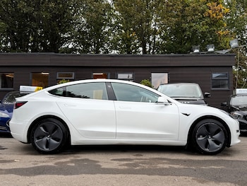 Used Tesla Model 3 2020 for sale - 76520972: Photo