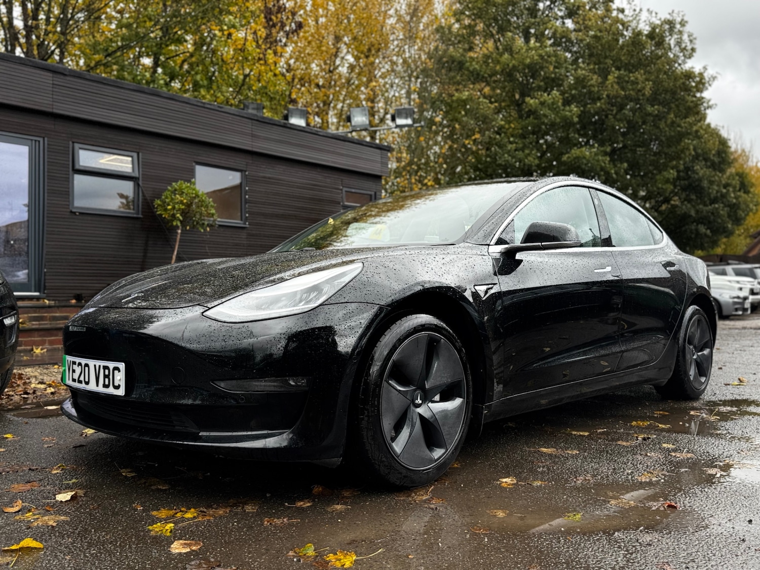 Used Tesla Model 3 2020 for sale - 76520926: Photo 2