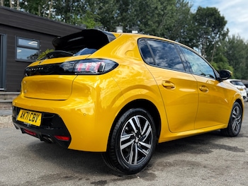 Used Peugeot 208 2021 for sale - 78801176: Photo
