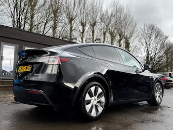 Used Tesla Model Y 2022 for sale - 77466100: Photo