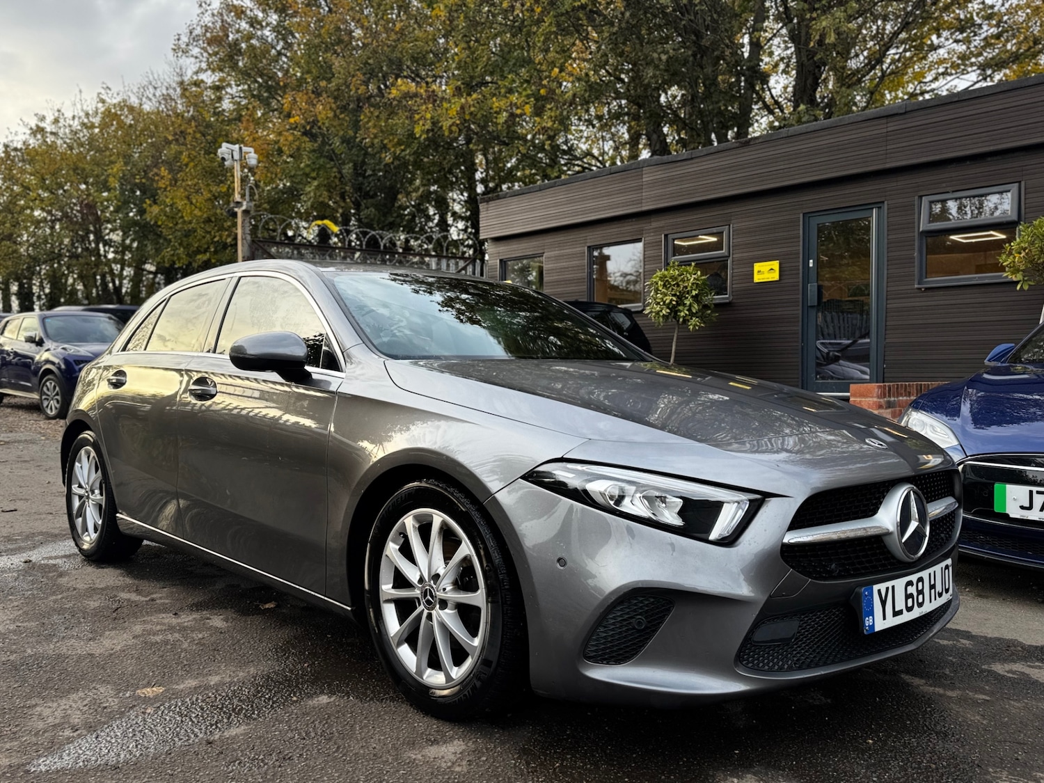 Used Mercedes-Benz A-Class 2018 for sale - 76506114: Photo 2
