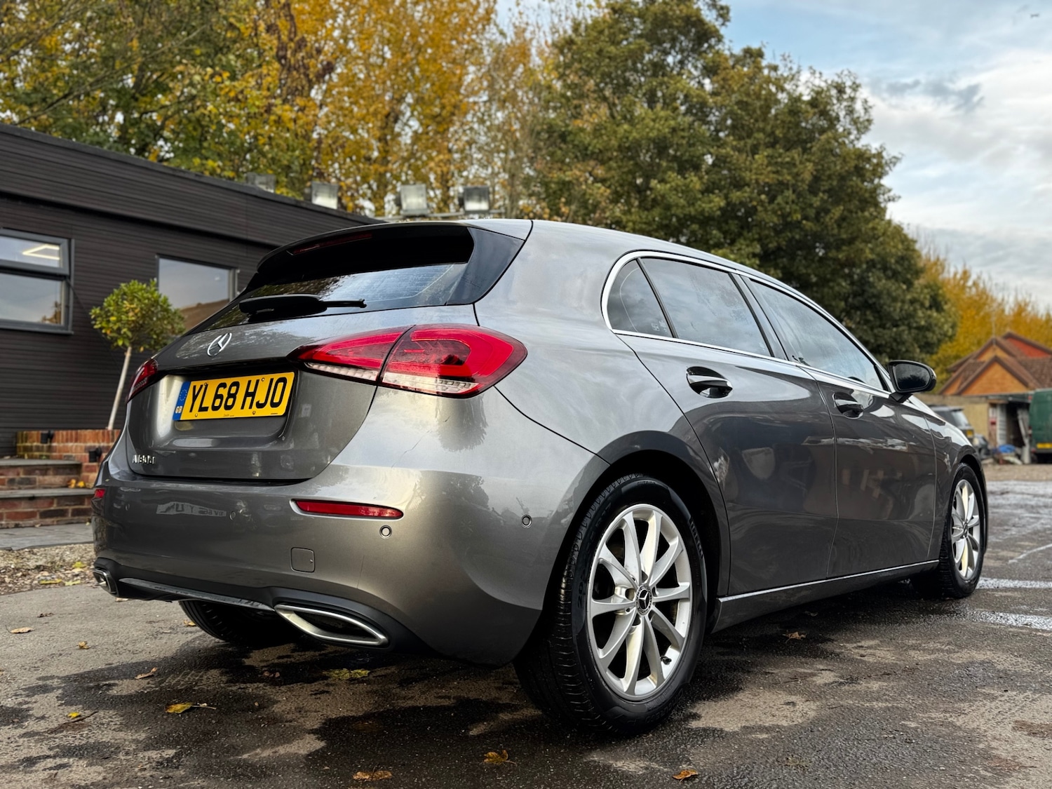 Used Mercedes-Benz A-Class 2018 for sale - 76506114: Photo 5