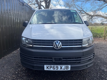 Used Volkswagen Transporter 2019 for sale - 78012326: Photo