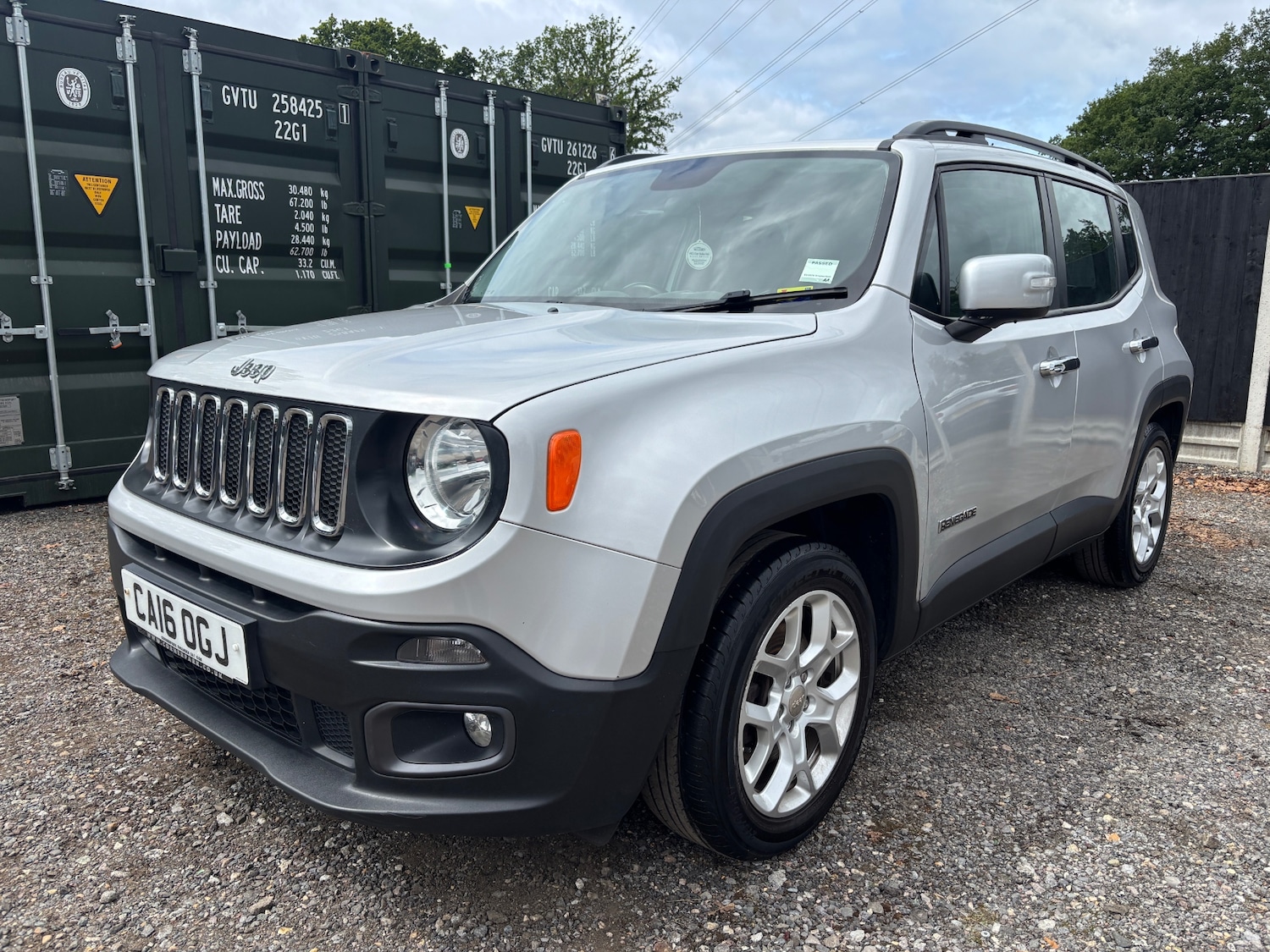 Used Jeep Renegade 2016 for sale - 76693509: Photo 1