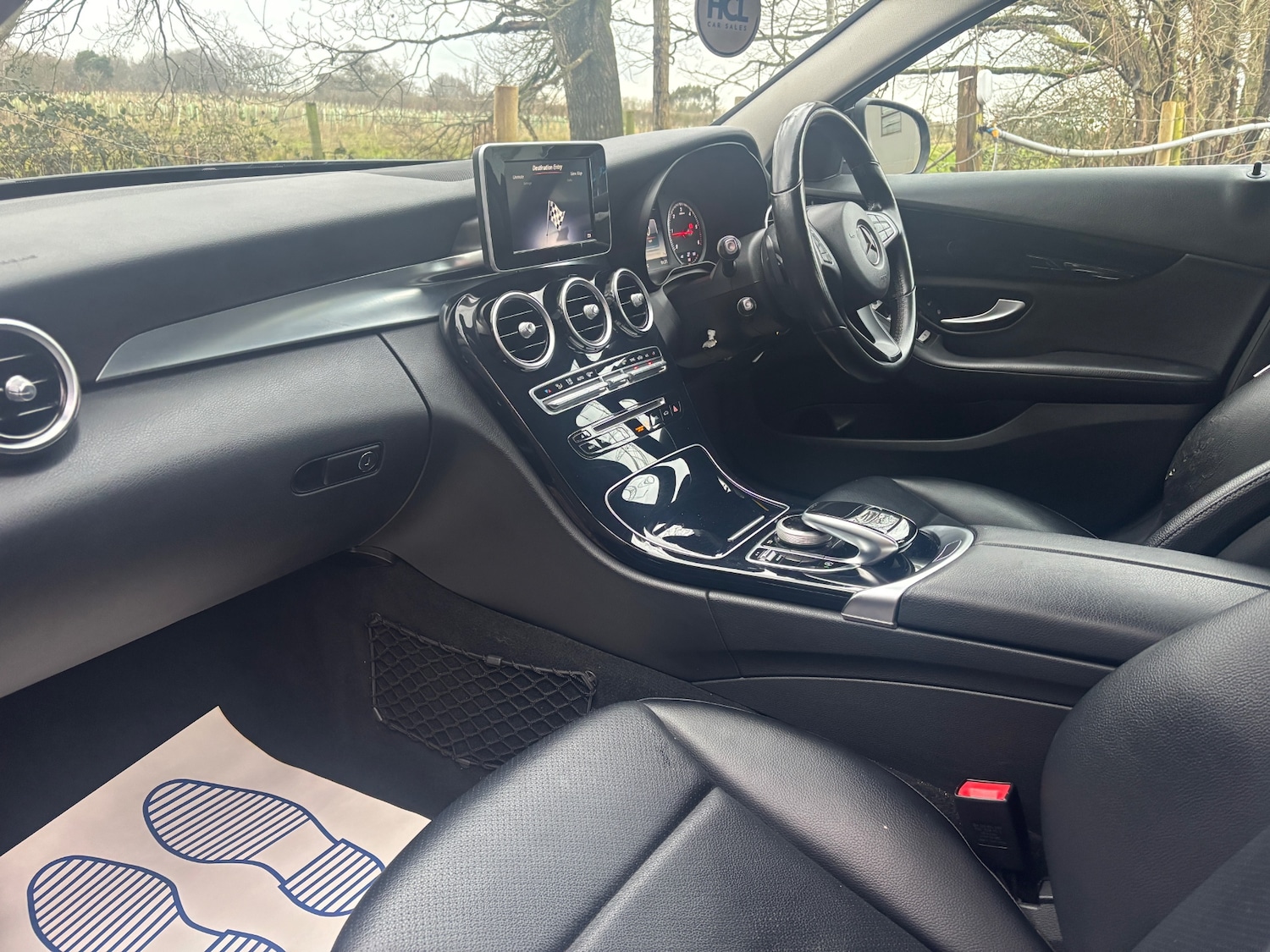 Used Mercedes-Benz C Class 2015 for sale - 77127687: Photo 11