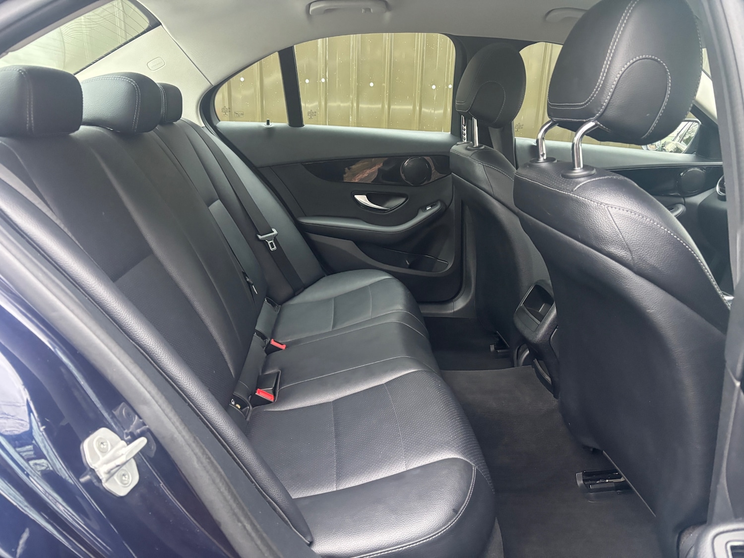 Used Mercedes-Benz C Class 2015 for sale - 77127687: Photo 17