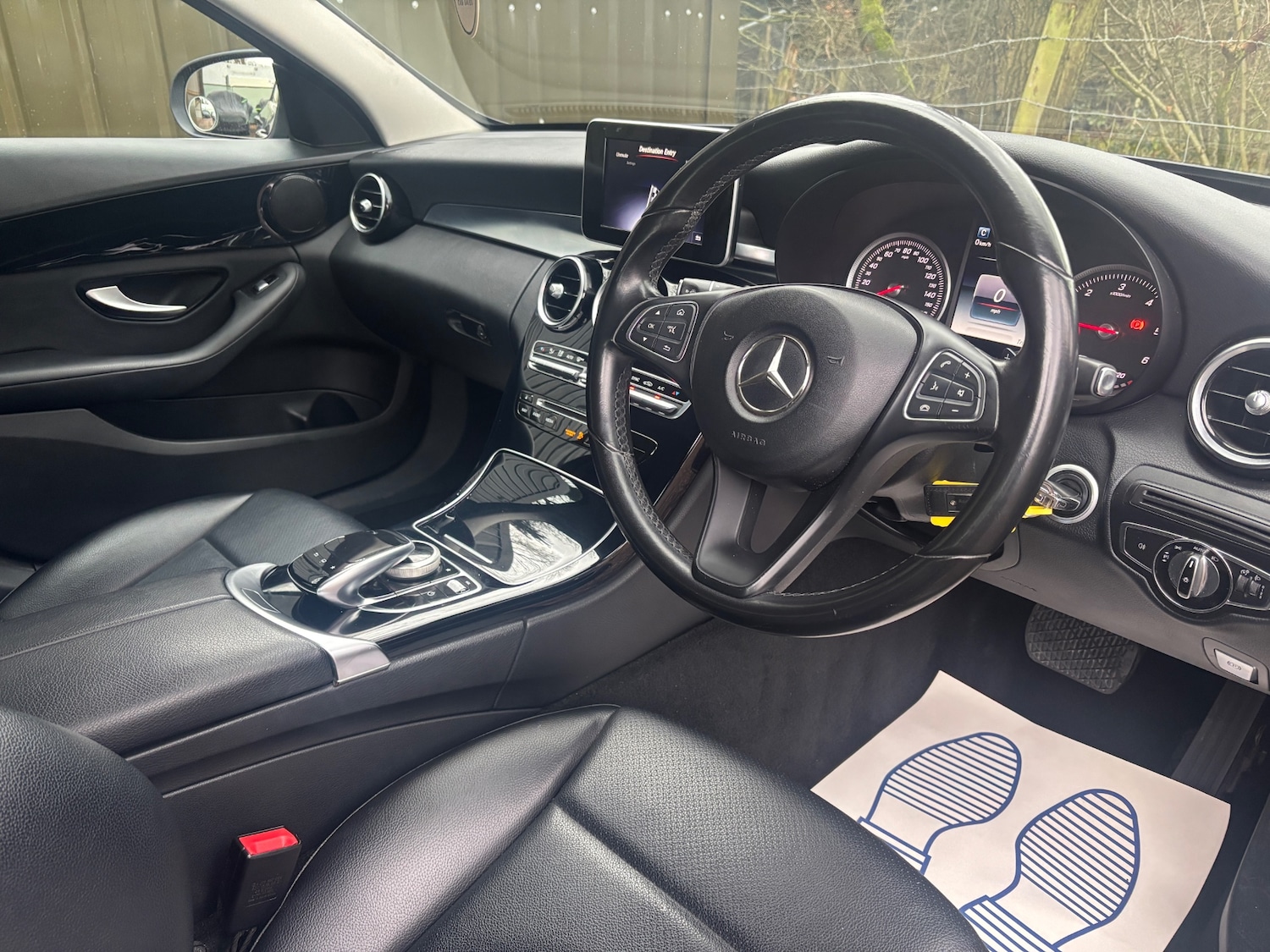 Used Mercedes-Benz C Class 2015 for sale - 77127687: Photo 9