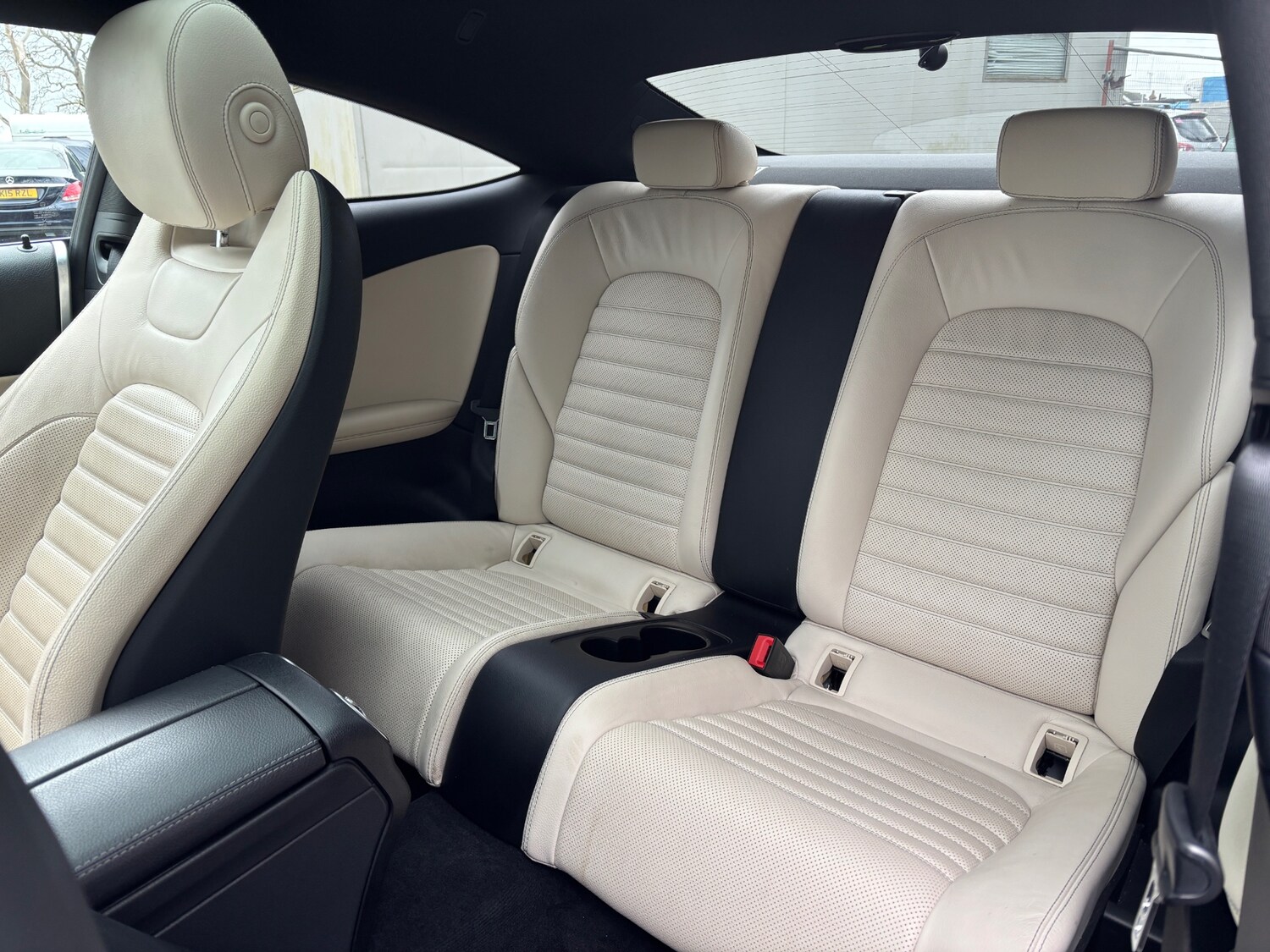 Used Mercedes-Benz C Class 2018 for sale - 77902934: Photo 16