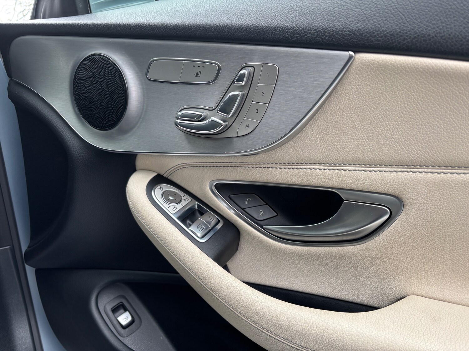 Used Mercedes-Benz C Class 2018 for sale - 77902934: Photo 21