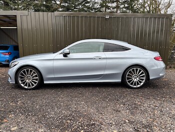 Used Mercedes-Benz C Class 2018 for sale - 77902934: Photo