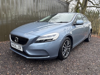 Used Volvo V40 2016 for sale - 77519706: Photo