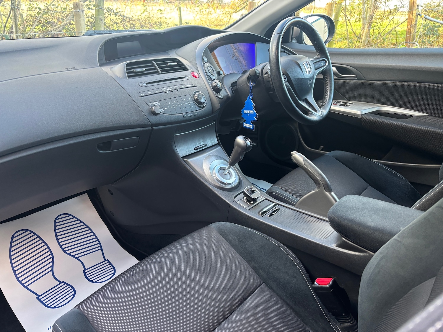 Used Honda Civic 2012 for sale - 76684047: Photo 12