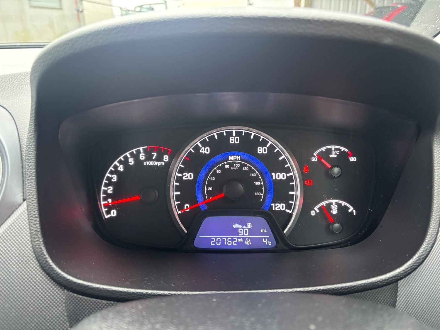 Used Hyundai i10 2020 for sale - 77114409: Photo 21