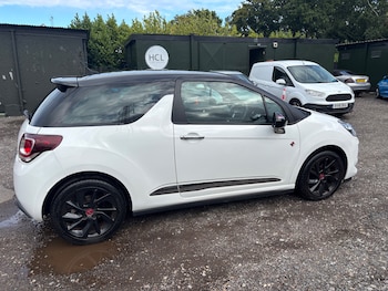 Used DS Automobiles DS 3 2018 for sale - 76693307: Photo