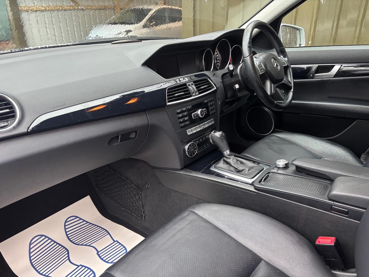 Used Mercedes-Benz C Class 2013 for sale - 77366848: Photo 8