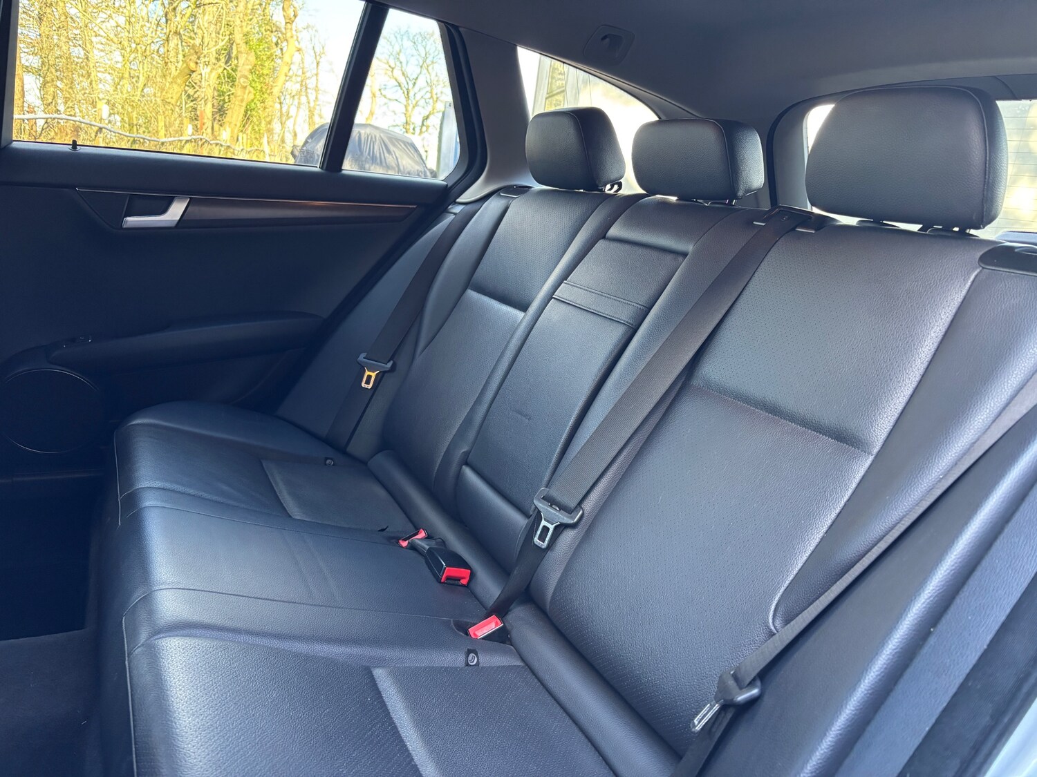 Used Mercedes-Benz C Class 2012 for sale - 77556052: Photo 17