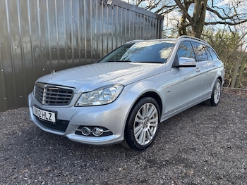 Used Mercedes-Benz C Class 2012 for sale - 77556052: Photo