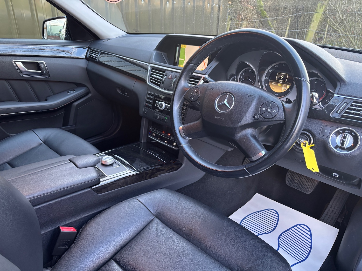 Used Mercedes-Benz E Class 2012 for sale - 77206941: Photo 10